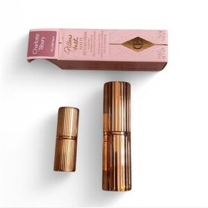 Charlotte Tilbury Pillow Talk Matte Revolution Lipstick (2)